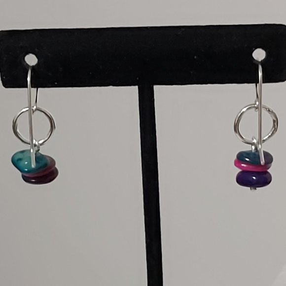 🇨🇦 2 For $25 Layered Multi coloured beads sterling silver earrings - Picture 2 of 4